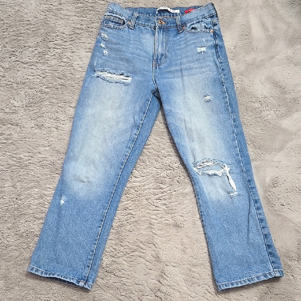 Celebrity Pink distressed style straight cut jeans - size 26